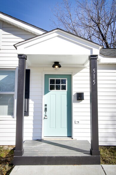 Building Photo - 515 flint st