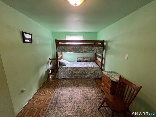 Building Photo - 389 Wyassup Rd