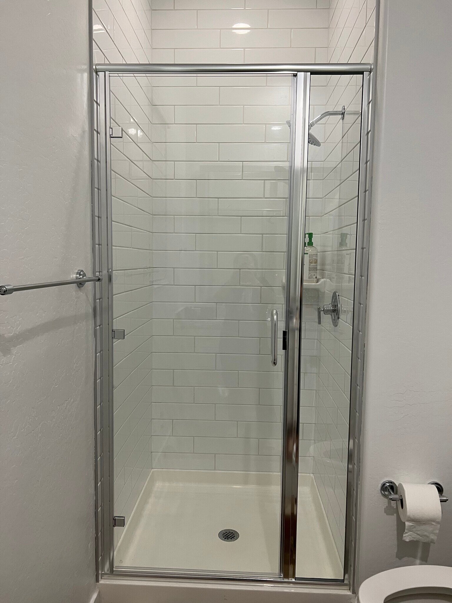 Casita’s bathroom - 19609 W Monterey Way