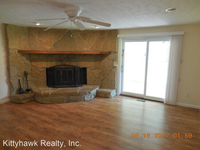 Building Photo - 3 br, 2 bath House - 7310 Kirkview Drive
