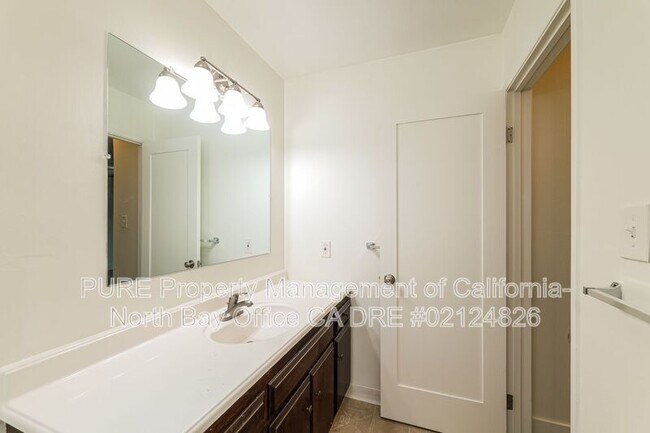 Building Photo - 148 Brush Creek Rd