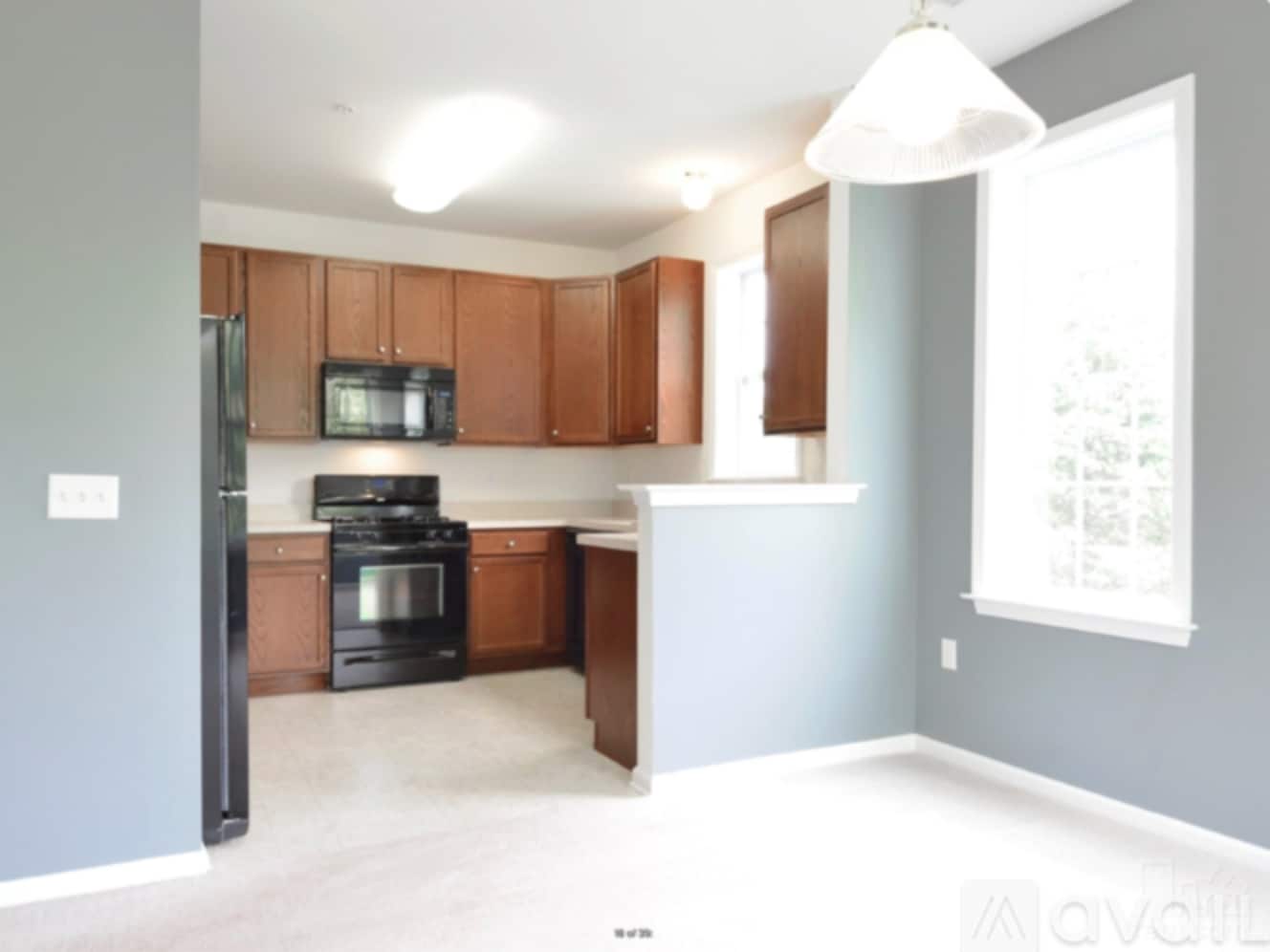 Kitchen - 417 Timberlake Dr