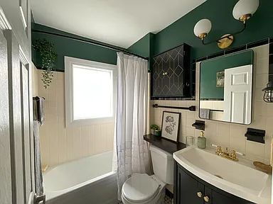 Building Photo - Fully Furnished Downtown St. Pete Craftsman | Walk to Hospitals & Waterfront