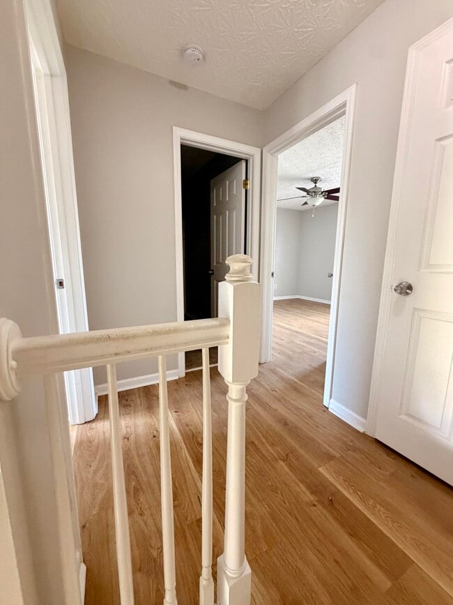 Building Photo - 523 Tecumseh Trail