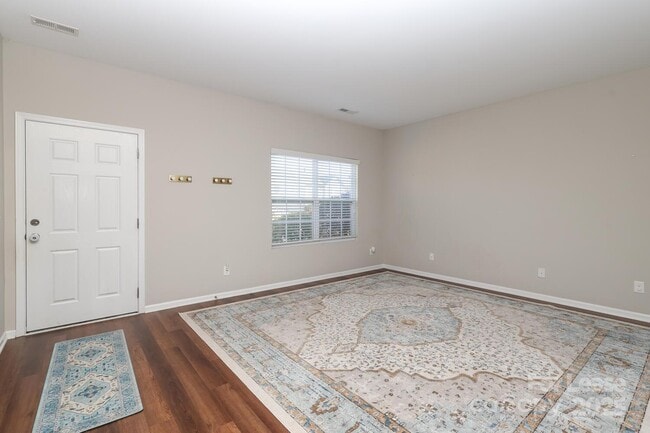 Building Photo - 1516 Sunflower Field Pl