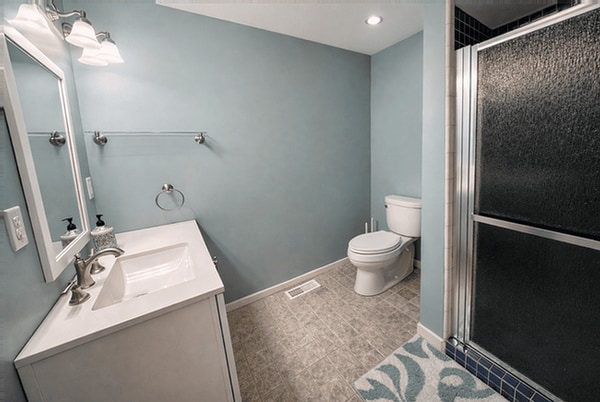 Building Photo - 2470 Crooked Lake Rd