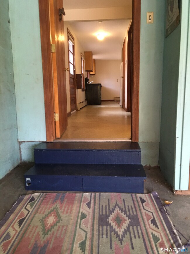 Building Photo - 79 Owens Ln