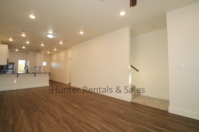 Building Photo - Upscale Four-Bedroom Townhome!