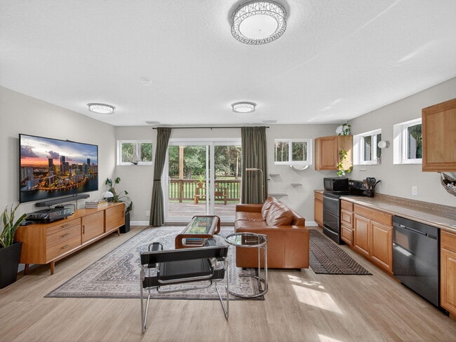 Building Photo - 17593 Winterhawk Trail