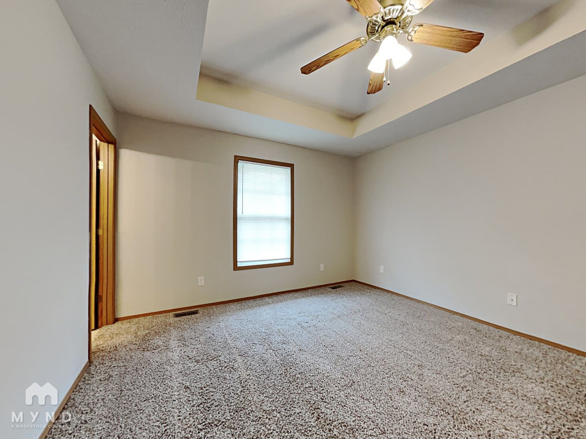 Building Photo - 429 N Century Ave