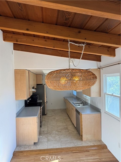 Building Photo - 2616 Walnut Ave