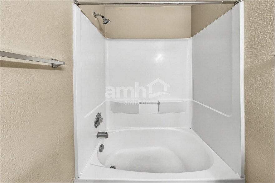 Building Photo - 15396 E 99th Pl