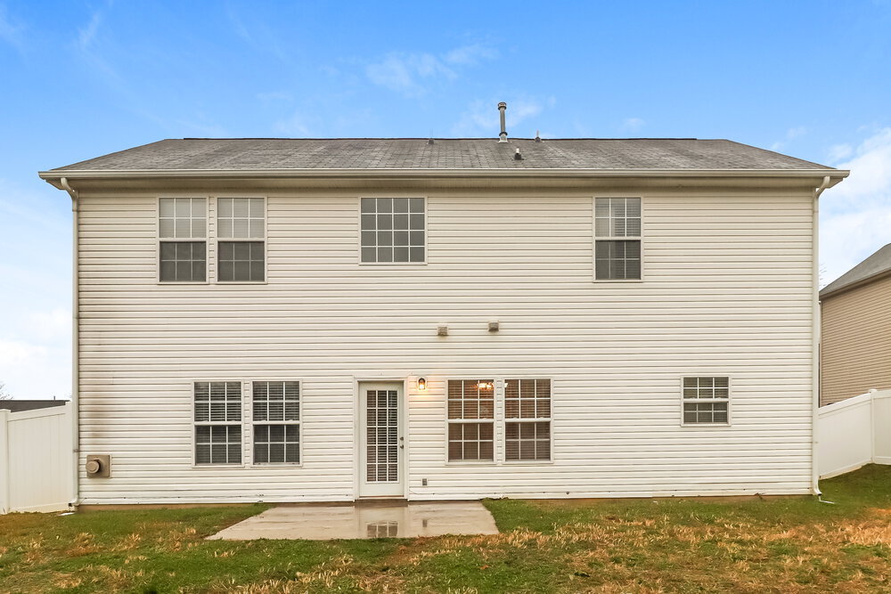 Building Photo - 418 Whitewater Way NW