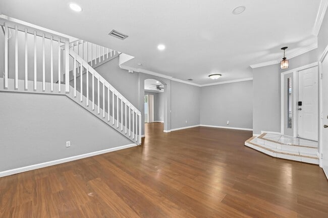 Building Photo - 5049 Starblaze Dr