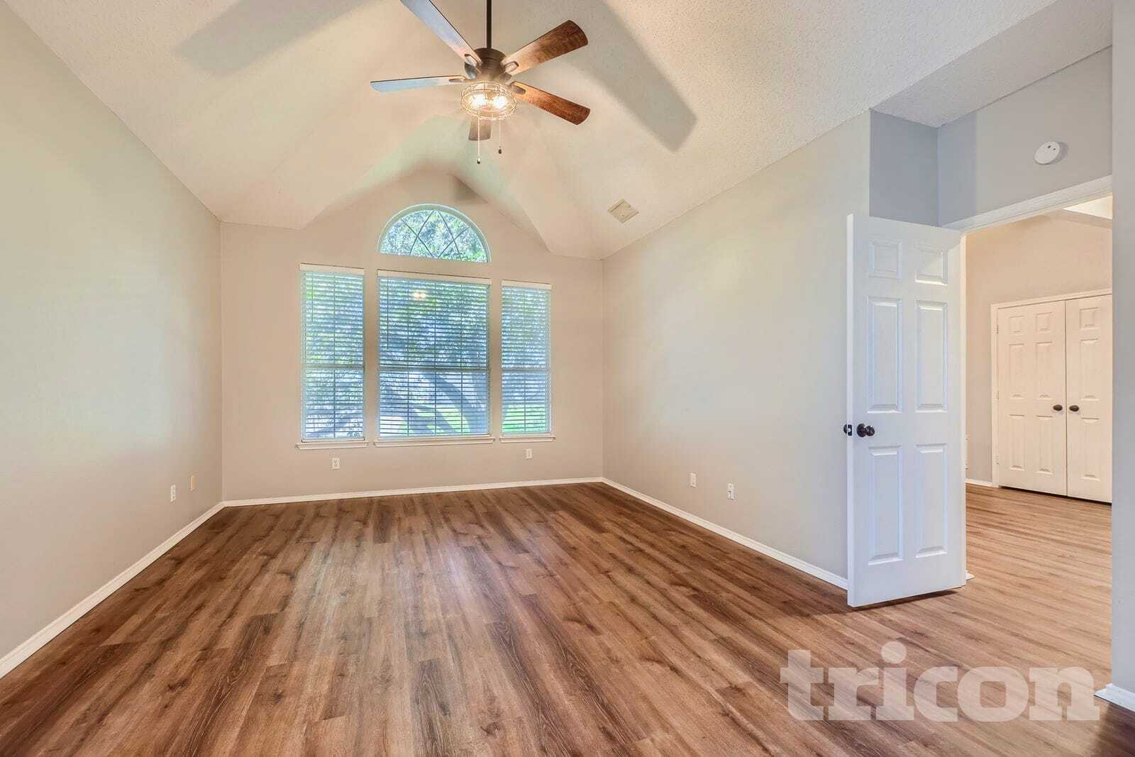 Building Photo - 4649 Devonshire Dr