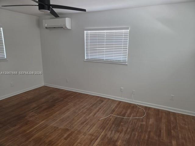 Building Photo - 505 SW South Carolina Dr