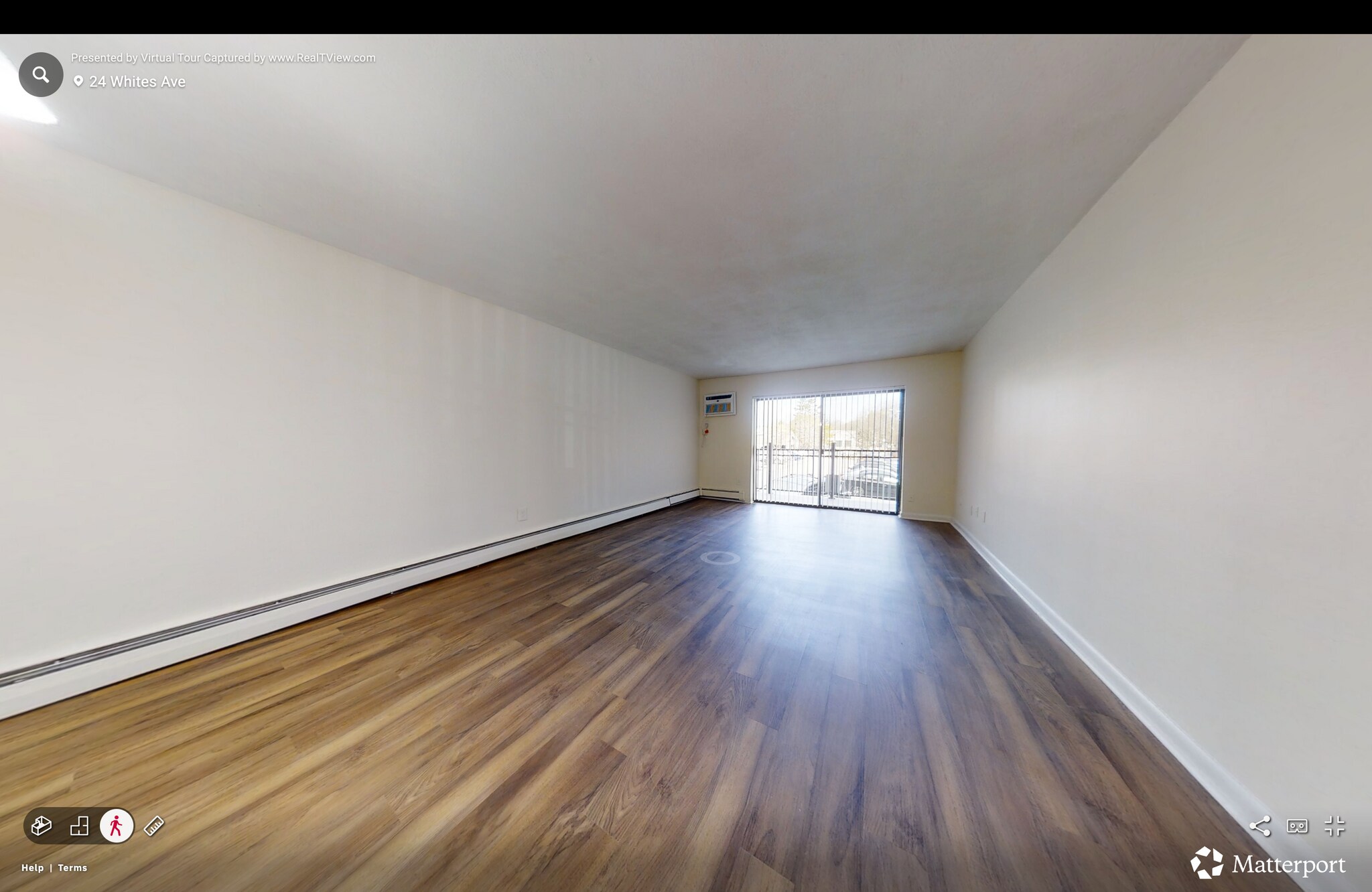 Building Photo - 16 Whites Ave