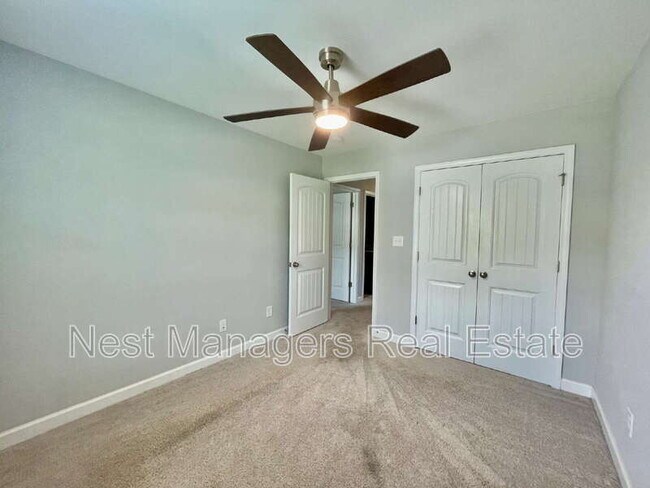 Building Photo - 356 Kensington Dr