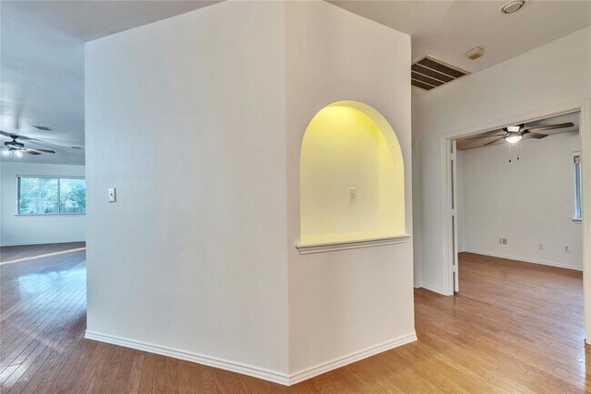 Building Photo - 3438 Flowstone Ln