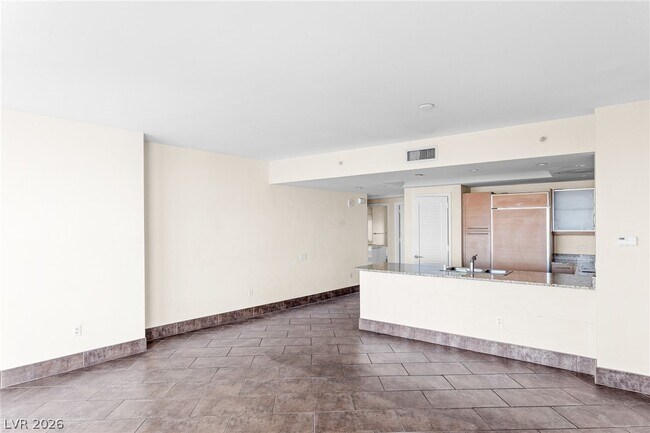 Building Photo - 322 Karen Ave