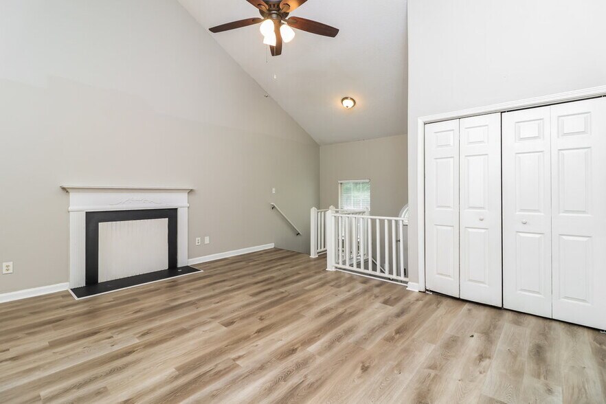 Building Photo - 5328 Brickleberry Way