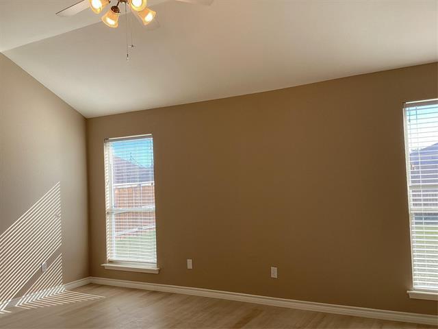 Building Photo - 825 Coppin Dr