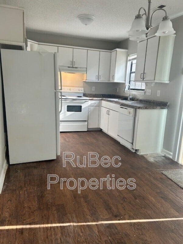 Building Photo - 8500 Quarry Rd