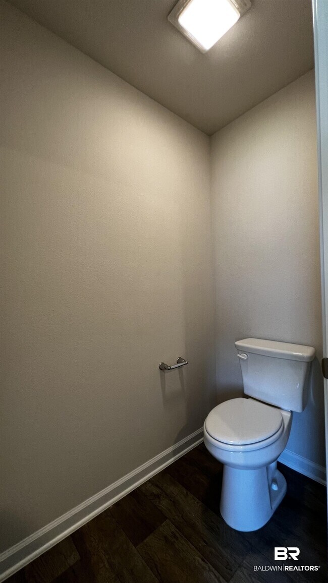 Building Photo - 11207 Elemis Dr