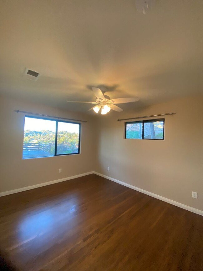 Building Photo - Fabulous House w/Great Backyard w/View and A/C in Casa De Oro!