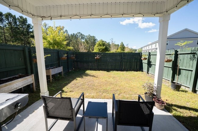 Building Photo - Available Now!