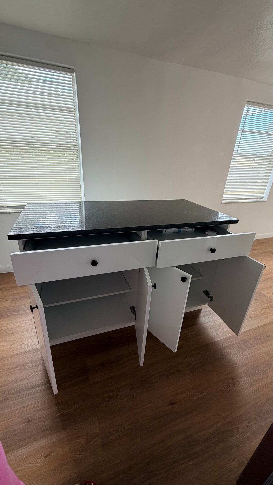 Building Photo - 414 Phippen Waiters Rd