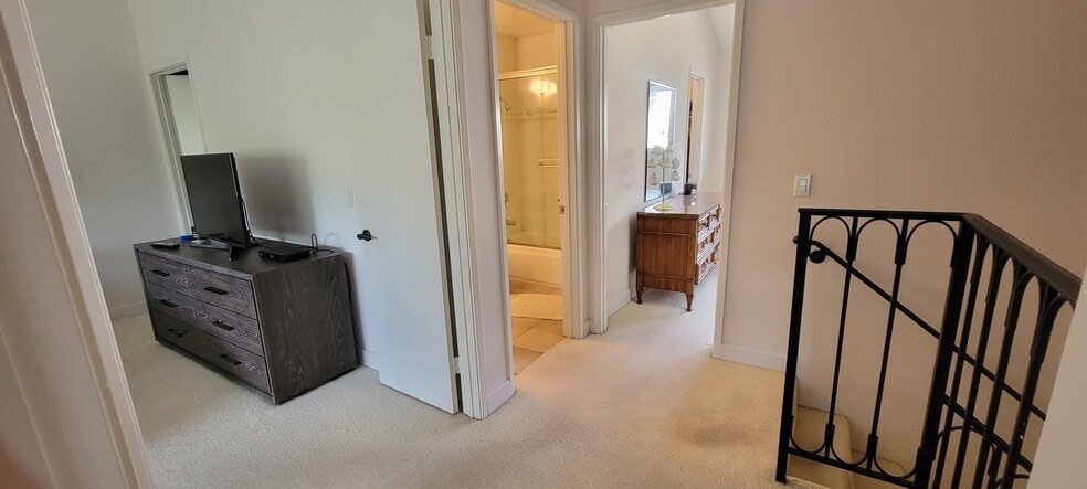 Building Photo - 8024 Caminito Gianna