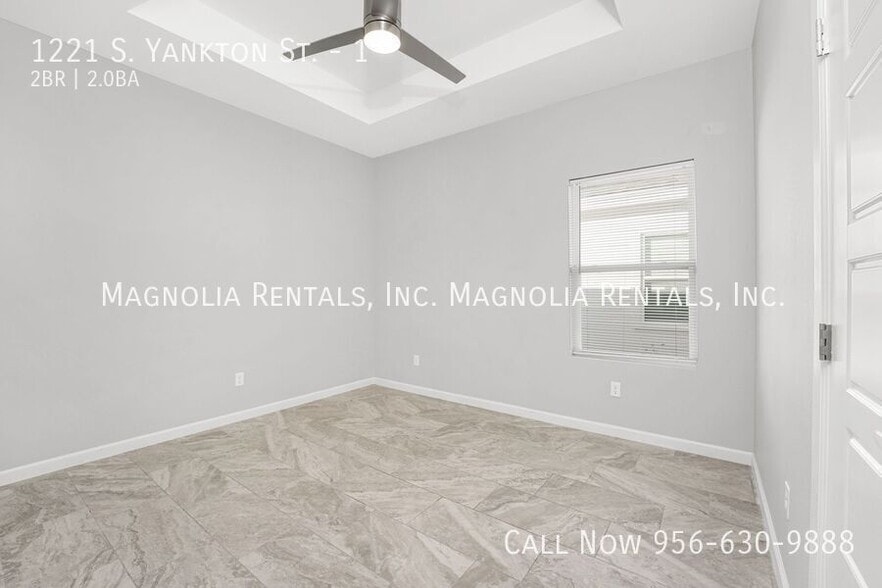 Building Photo - 1221 S Yankton St