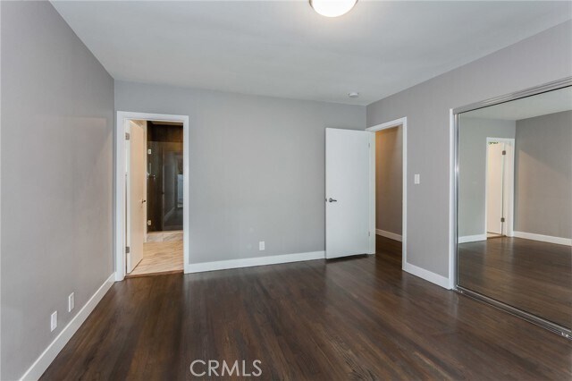 Building Photo - 16231 Moorpark St