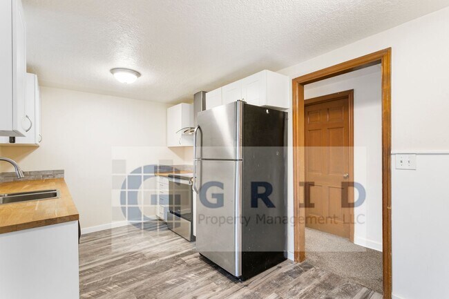 Building Photo - Charming 2-Bedroom Apartment in Markham!