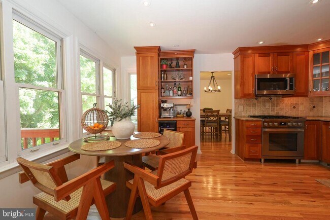 Building Photo - 206 Drakes Drum Dr