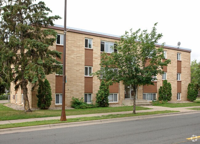 Primary Photo - 464 Maryland Ave