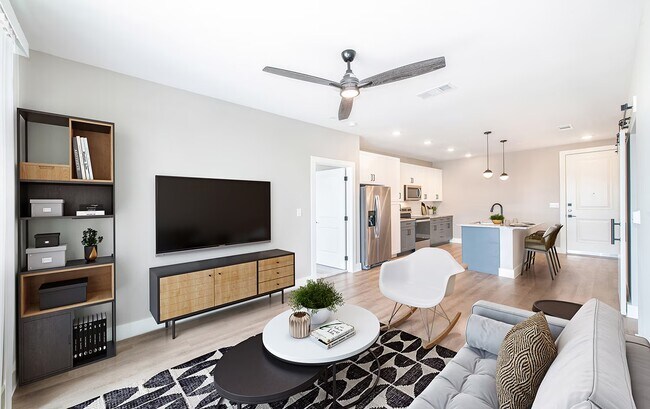 Building Photo - Work, Play & Relax | 1-Bed in Houston!