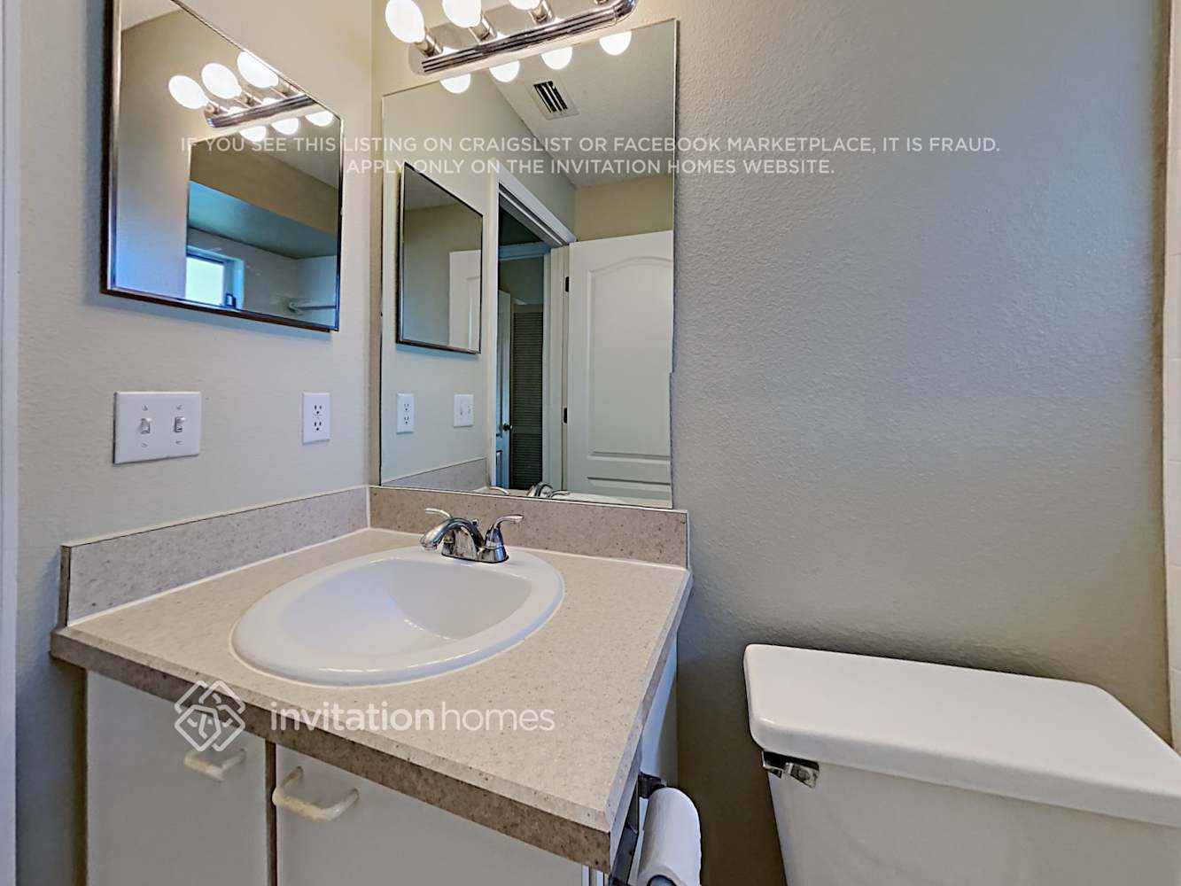 Building Photo - 1009 Aviles Ct