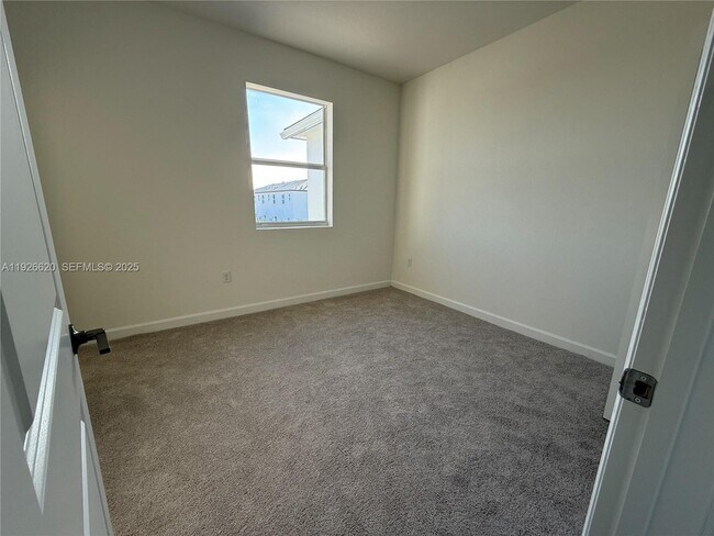 Building Photo - 26846 SW 121st Ct