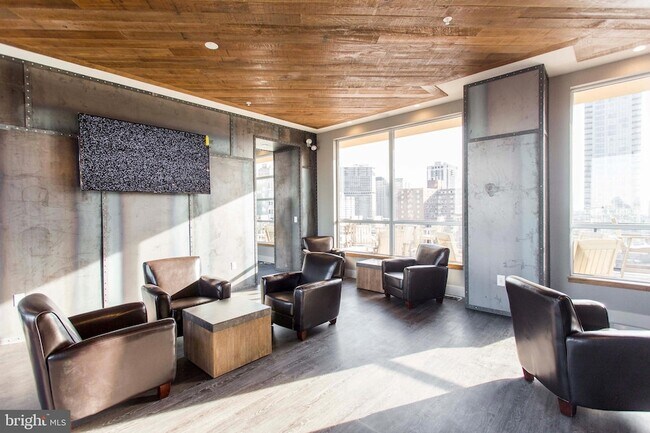 Building Photo - 2121 41 Market Street Unit 618