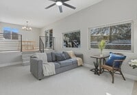 Building Photo - 403 Highland Dr