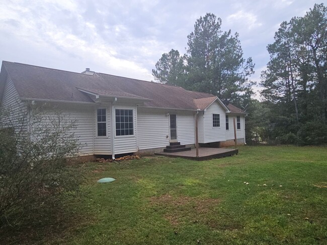 Building Photo - Cute Ranch in Locust Grove