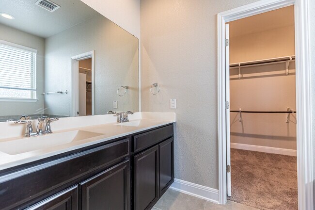 Building Photo - 12606 Elemina Trl