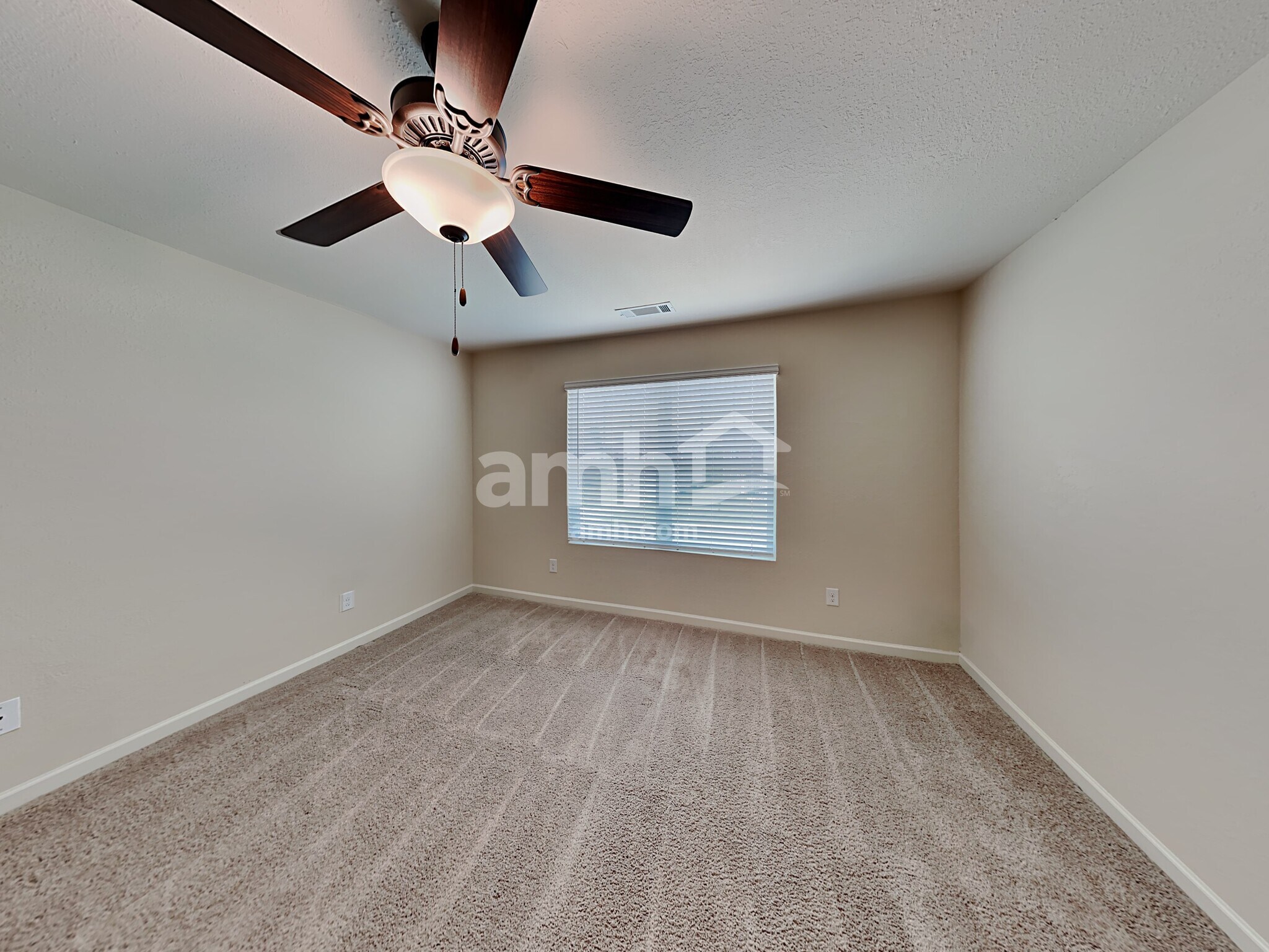 Building Photo - 161 Al Jennah Blvd