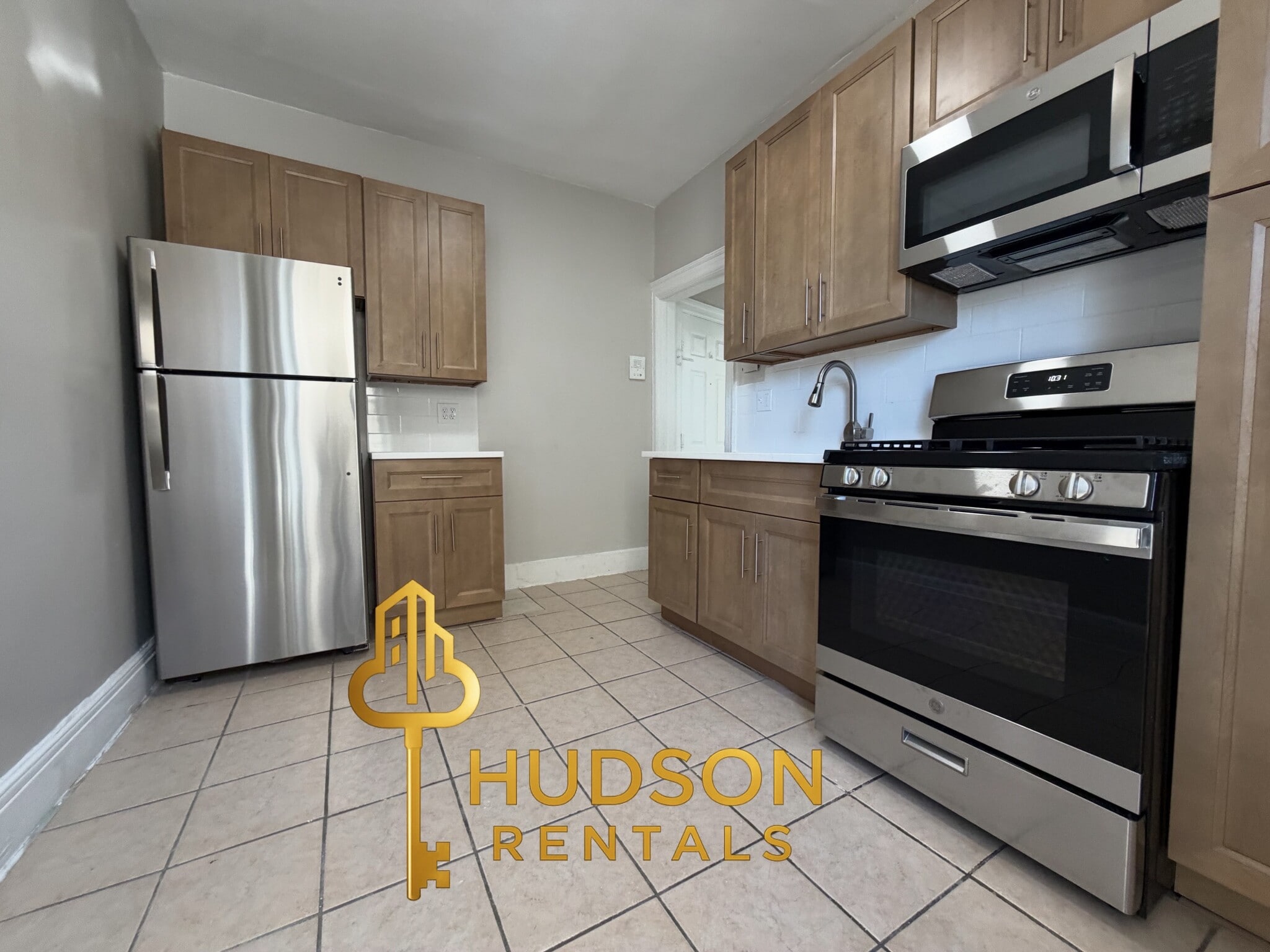 54 Linden Ave 102 - 57 Linden Ave
