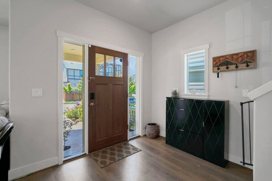 Building Photo - 16855 SW Townsville St