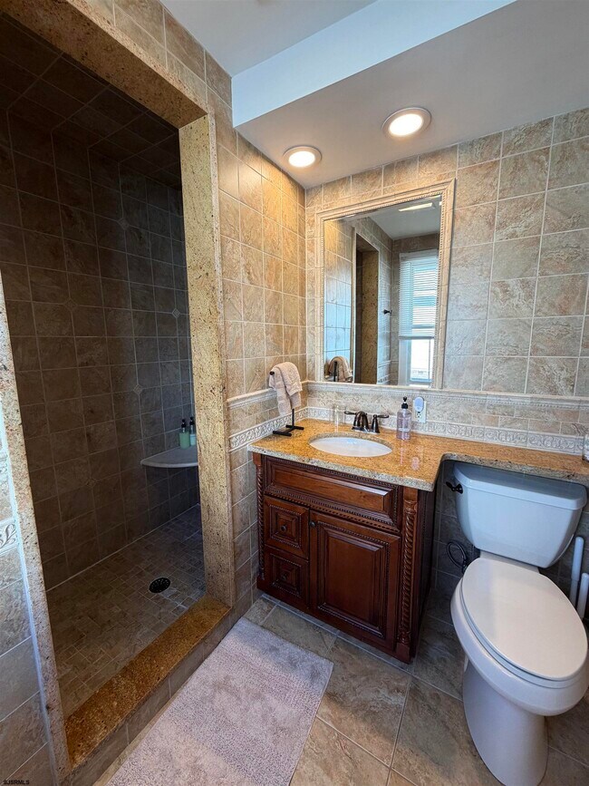 Building Photo - 17 N Buffalo Ave