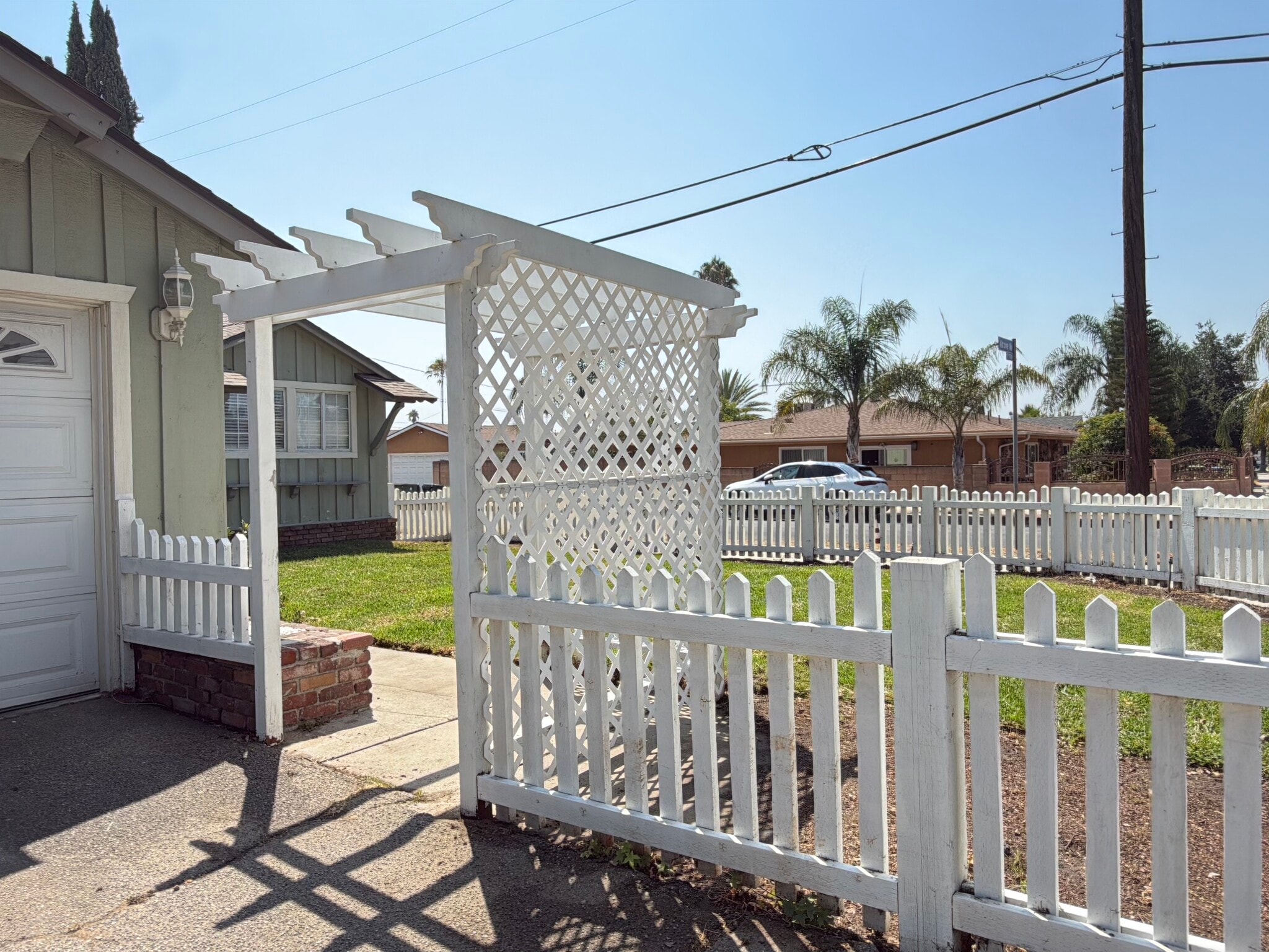 Building Photo - 7700 Alcove Ave