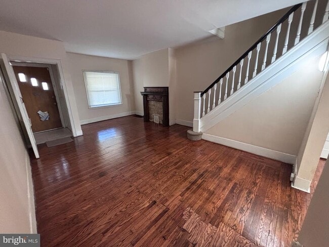 Building Photo - 1812 S 57th St